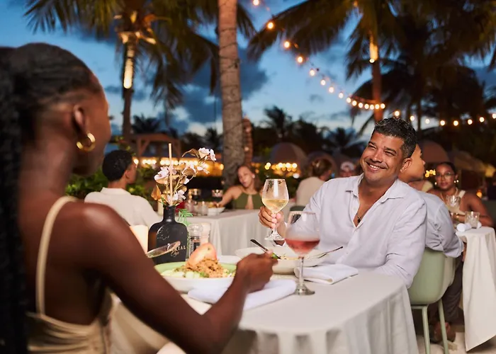 Papagayo Beach Resort (Adults Only)