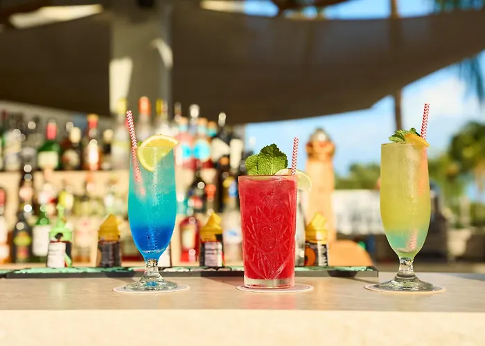 Papagayo Beach Resort (Adults Only)